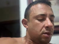 J’aime qui mon Copin me fun, qui me séduise me charme, puis ça peut devenir plus coquin si tu trouves ce qui me craque… je ne suis pas soumise ni dominatrice mais j aime les jeux de pouvoir d une manière cérébrale….