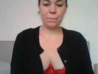 Hi, I´m Kate and looking for a bit of fun. Welcome to join me :)