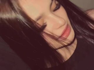 hot camwhore AmberlyMankoski