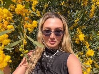 webcam photo DelaineClowerd