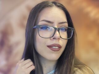 jasmin camgirl live EmaLowee