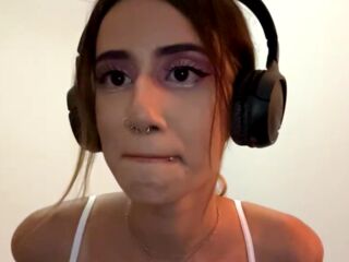 real live cam pic JulySapphire