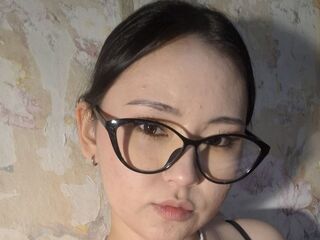 nude cam girl pic LauriMoradel