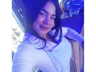 naked webcamgirl picture LilaVolcan
