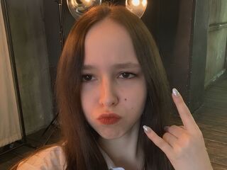 camwhore shaving pussy MiaChelbe