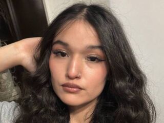 topless webcamgirl SorayaBenezra