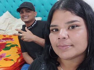 sexchat couple DaniMarina