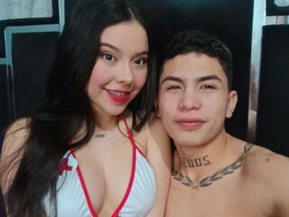 adult cam couple live JustinAndMia