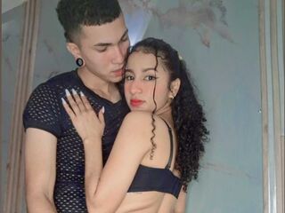 sex cam show LianAndCharlotte