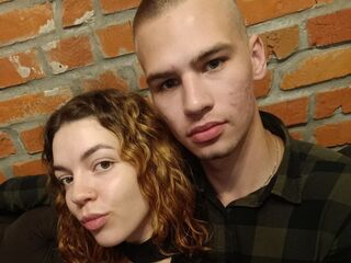 webcamgirl sucking cock MaxAndEva