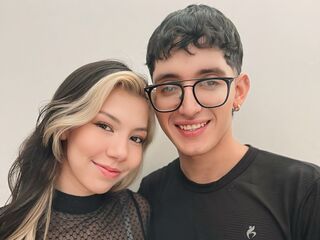 live webcam sex chatroom ValeriaandTomas