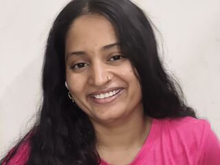 nude AkanshaChaudary