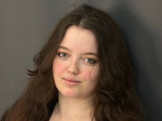 camgirl masturbating with sextoy AletheaSarne