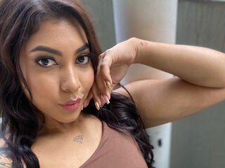 webcam picture AlexandraAniston