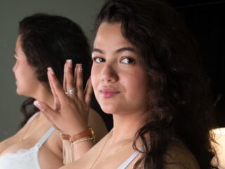 hot striptease web cam AliceMorellli