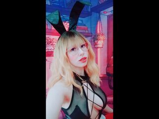 hot striptease web cam AliceShelby