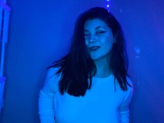 hot strip tease web cam AlisaMonroe