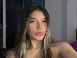 livesex cam girl AmberDaniela