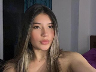 free nude live show AmberEdge