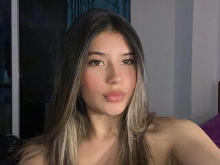 camwhore masturbating with sextoy AmberEli