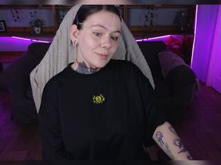 sex webcam chatroom AnnieLeonelie