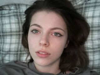naughty webcamgirl AntoinetteCurtis