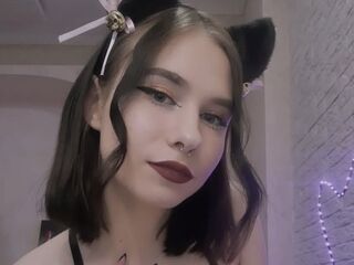 camwhore shaved pussy ArleenIzzy