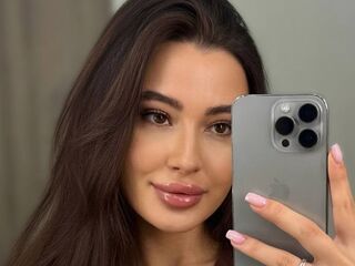 beautiful webcamgirl BlossomCerva