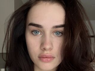 cam girl showing tits BrigidEberl