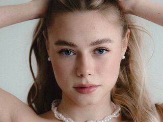 naked BrittaniBrogren