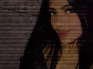 webcam live show CamyRoux
