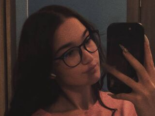 naughty cam girl fingering pussy CandaceOrsak