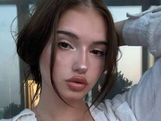 online chat CarlosRayna