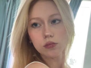 camwhore spreading pussy CeciliaWhithrock
