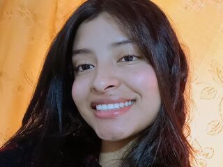 dirty webcam ChloeRocher