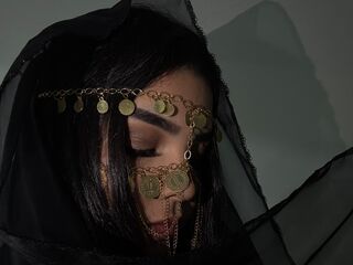 camgirl webcam picture ChloeRouz