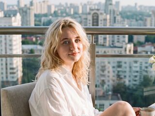 camgirl video chat CindieColt