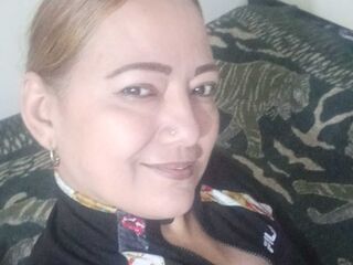 cybersex chatroom ClauTaylor