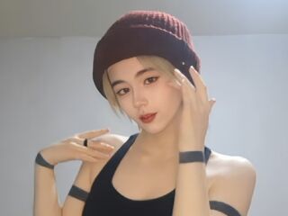 chatroom webcam picture DanaMoretti