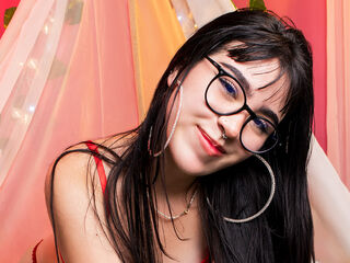 naked girl with live cam fingering ElieConor