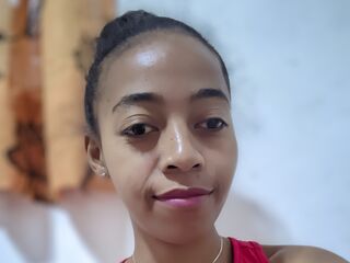 adult webcam chat ElodieRazafi