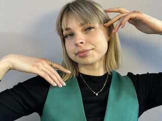 streaming live cam EmelineBurrough