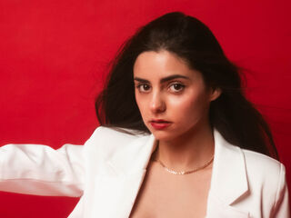 jasmin webcam model EmiliMua