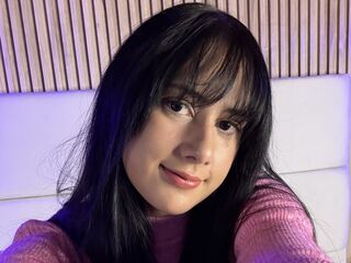 naughty cam bitch EmilyAleen