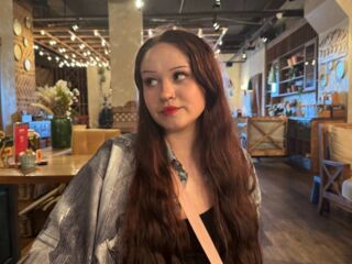 camslut showing tits EmilyGreek