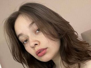 naked webcam girl photo EmmaHigher