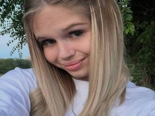 fingering girl EricaVon