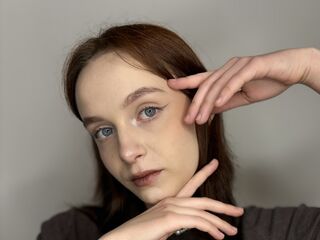 cam show ErmaSpillman