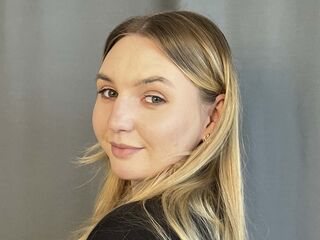 sexcam live FloraBrenden