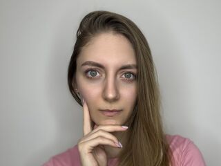 cyber sex show GenevaAndrode